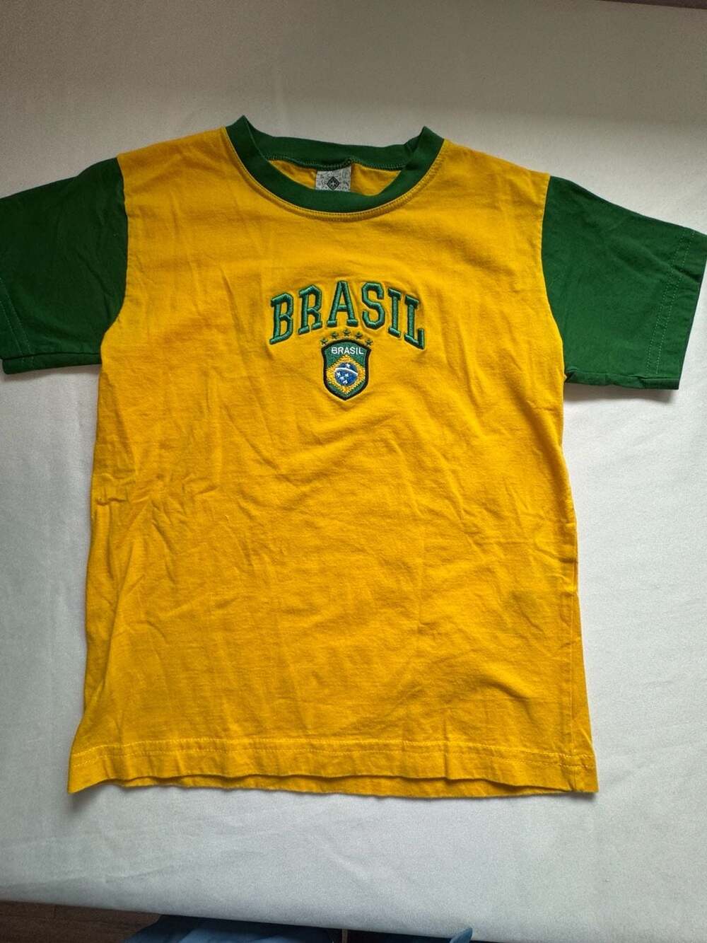 Brasil Soccer Graphic Tee Youth Size 10 Football Fan Jersey Style Y2K
